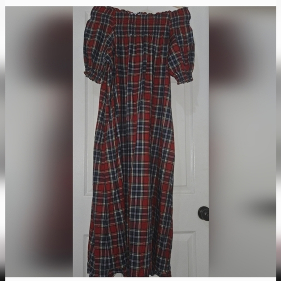 Hill House Home Caroline Nap Dress Tartan Plaid Smocked Maxi Medium - Picture 10 of 10